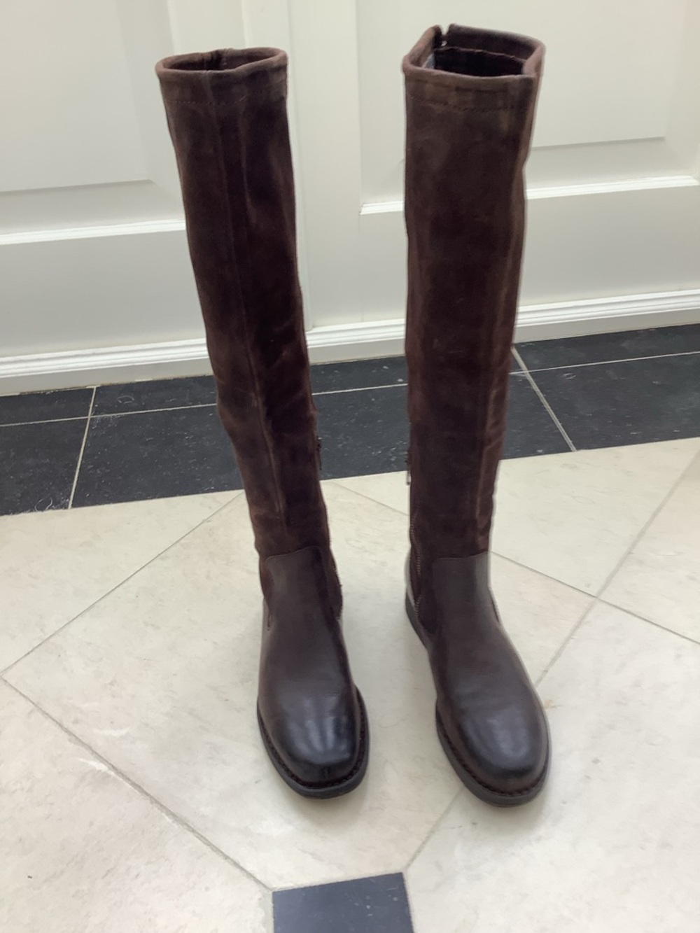 NIB Born Brown Leather Women’s Laguna Distressed Leather Knee High Boots